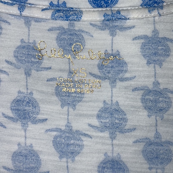 Lilly Pulitzer XS V-Neck Etta Top in Resort White Toe to Toe Sea Turtles EUC - Picture 3 of 7